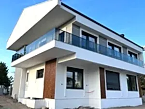 Bakı cam balkon